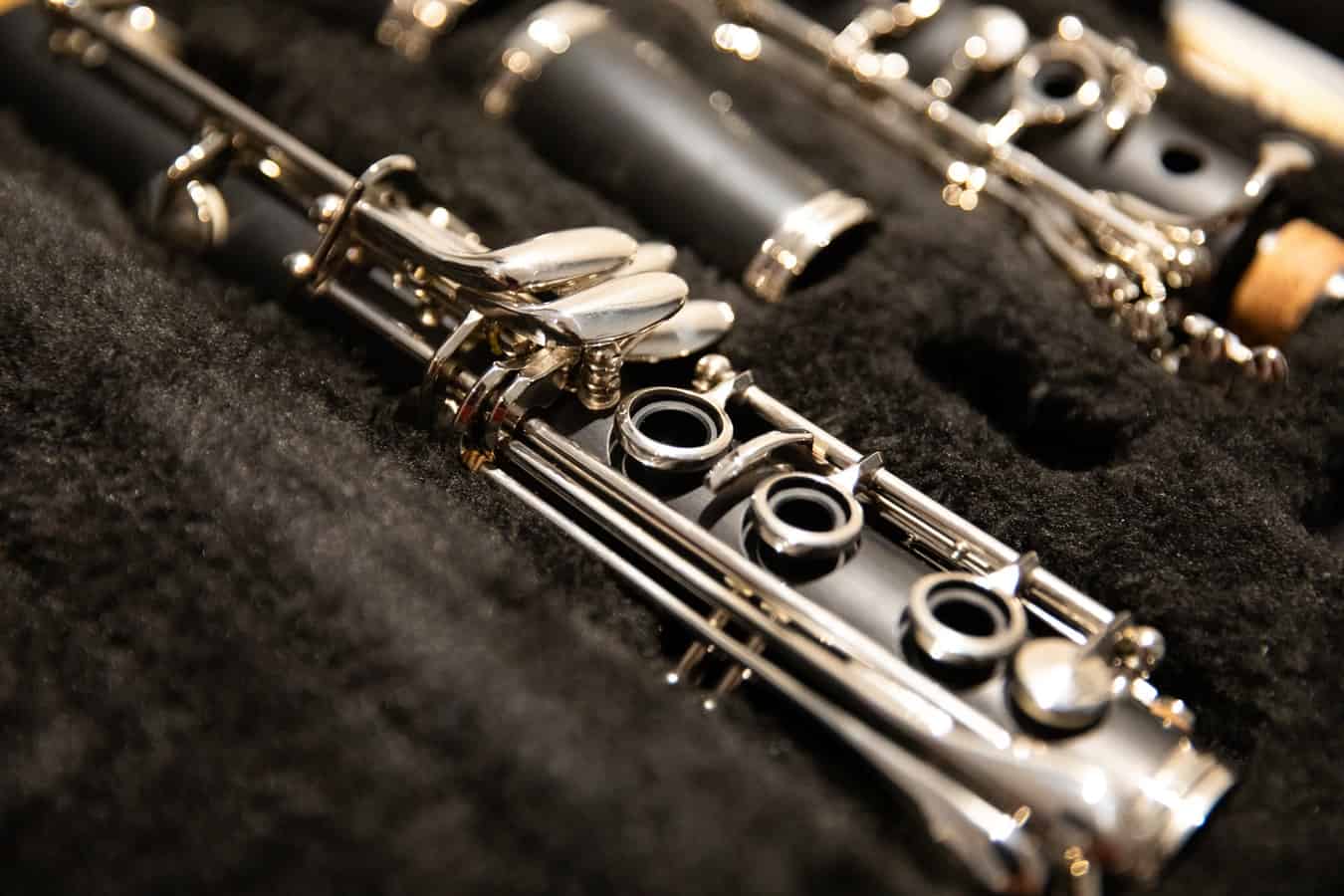 photo-1569791832138-fbdd9a500384 quality clarinets