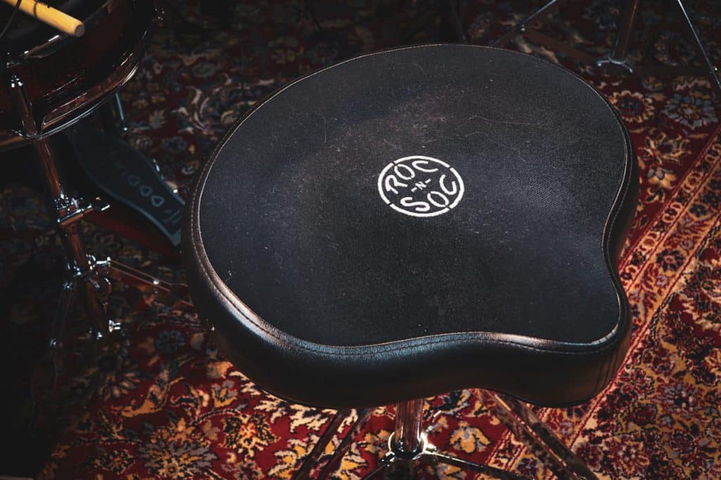 rocnsoc drum throne