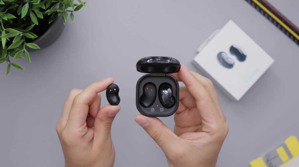 A pair of earbuds designed for maximum comfort