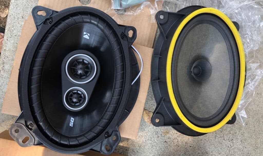 Kicker DS Series Speakers